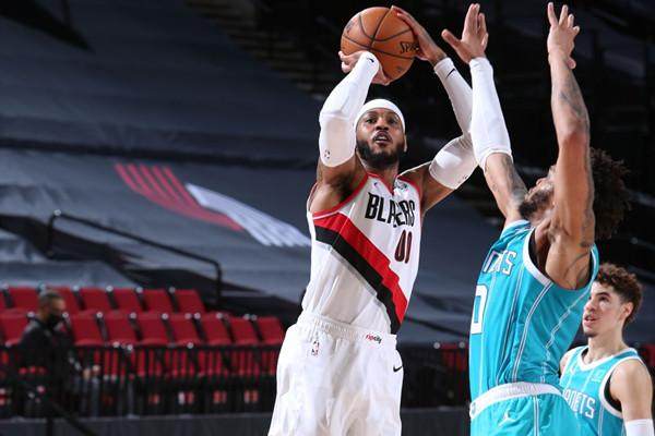 开云体育app-温水煮蛙走到死胡同 开拓者主帅进入离队倒计时？